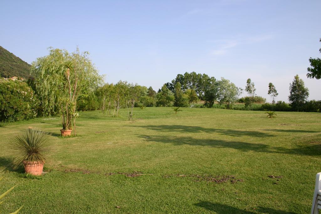 Hotel Le Rotonde Massaciuccoli Εξωτερικό φωτογραφία