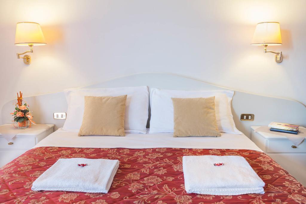 Hotel Le Rotonde Massaciuccoli Εξωτερικό φωτογραφία